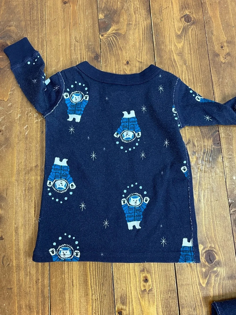 Hanna Andersson size 0-3 months navy blue bear print pajamas